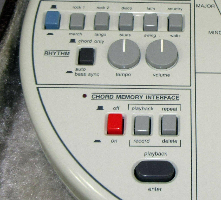 Suzuki Omnichord OM-84 System Two w/ Hard Case Power Supply Manual TESTED! WORKS