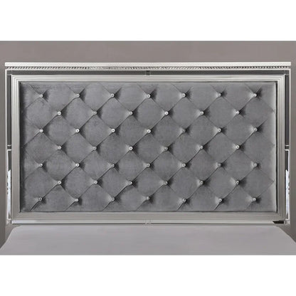 Seleena Glam Silver Wood 5-Piece Tufted Panel Bedroom Set with USB Port by Furniture of America